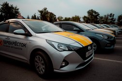 Федеральная автошкола Перекрёсток, с рейтингом 4.7 - находится по адресу Санкт-Петербург, Загребский бульвар, 25 