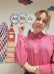 Преподаватель английского языка Яна Александровна Семченко