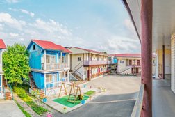 Гостиница Радуга, с рейтингом 4.6 - находится по адресу Сочи, Лазаревское, Речная улица, 2 