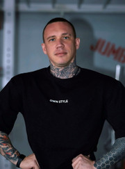 Тренер тренажёрного зала Павел Воронин