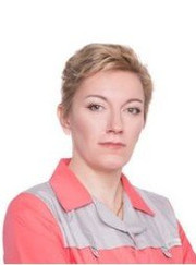 Массажист, медицинская сестра Людмила Александровна Петухова