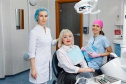 Стоматология Мастер Дент +, с рейтингом 3.3 - находится по адресу Ханты-Мансийский автономный округ, Сургут, улица Крылова, 47/1 