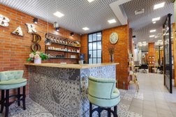 Салон красоты Bardot, с рейтингом 4.8 - находится по адресу Москва, Старокрымская улица, 15к1 