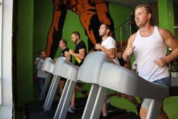 Фитнес-клуб BandaFit, с рейтингом 4.7 - находится по адресу Ростов-на-Дону, улица Жмайлова, 4/2 