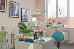 Стоматологическая клиника Happy dent, с рейтингом 4 - находится по адресу Московская область, Химки, микрорайон Сходня, Ленинградская улица, 1 
