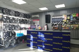 Магазин и автосервис Шинсервис, с рейтингом 4.6 - находится по адресу Краснодар, Уральская улица, 98/3 