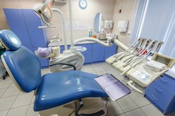 Стоматологическая клиника Добрые руки, с рейтингом 4.4 - находится по адресу Санкт-Петербург, улица Дыбенко, 22 к1 