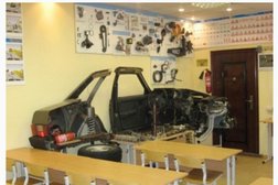 Автошкола Авто-Лада, с рейтингом 3 - находится по адресу Екатеринбург, проспект Космонавтов, 50 