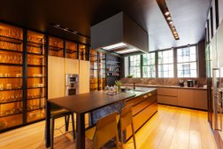 Кухонные Интерьеры Галерея Дизайна Кухонь, с рейтингом 4.9 - находится по адресу Москва, улица Дмитрия Ульянова, 4/48 