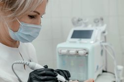 Центр косметологии и массажа VICTORIA BEAUTY, с рейтингом 4.7 - находится по адресу Удмуртская Республика, Ижевск, улица Холмогорова, 59 