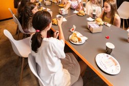 Развлекательный центр Real Victory, с рейтингом 4.1 - находится по адресу Рязань, улица Фирсова, 14 