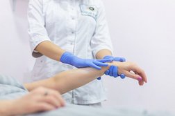 Студия коррекции фигуры и красоты TWENTY studio, с рейтингом 3.5 - находится по адресу Ханты-Мансийский автономный округ, Сургут, Югорский тракт, 4 