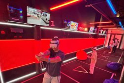 Клуб виртуальной реальности PortalVR, с рейтингом 4.7 - находится по адресу Московская область, Люберцы, микрорайон Зенино ЖК Самолёт, Озёрная улица, 2 