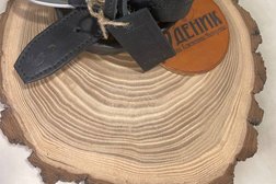 Семейная кожевенная мастерская Руденик, с рейтингом 4.6 - находится по адресу Самара, 10-й квартал, 20Б 