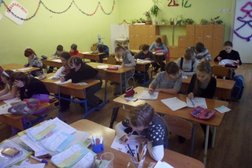 Школа иностранных языков Полиглот, с рейтингом 4 - находится по адресу Красноярск, улица Новая Заря, 33 