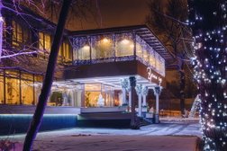 Ресторан Времена года, с рейтингом 4.6 - находится по адресу Москва, улица Крымский Вал, 9 ст20 