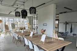 Школа живописи и керамики Оттенки, с рейтингом 5 - находится по адресу Новосибирск, улица Толстого, 81 