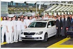 Автосалон Премьера, с рейтингом 2.6 - находится по адресу Тольятти, Спортивная улица, 22 