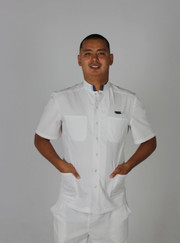 Главный врач, имплантолог Мерей Муратұлы Жетпіс