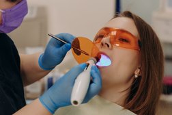 Стоматология Радент, с рейтингом 4.9 - находится по адресу Вологда, Комсомольская улица, 55 