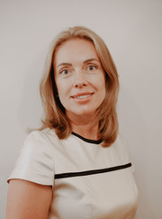 Риелтор Елена Пестерникова