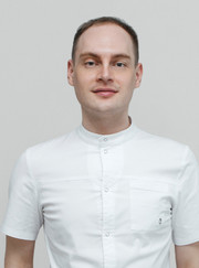 Венеролог, дерматовенеролог Игорь Анатольевич Семенцов