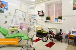 Стоматологическая клиника Жемчужина, с рейтингом 2.4 - находится по адресу Волгоград, проспект Металлургов, 30а 