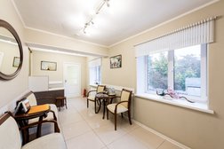 Стоматология КОМФОРТА, с рейтингом 4.8 - находится по адресу Санкт-Петербург, улица Зины Портновой, 54 