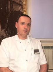 Стоматолог, стоматолог-терапевт Игорь Владимирович Бикулич