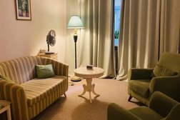 Психологический центр Свой Психолог, с рейтингом 4.7 - находится по адресу Москва, улица Кузнецкий Мост, 19 ст1 