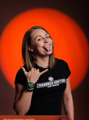 Тренер по бодибилдингу, тренер по жиму лёжа Александра Муратова