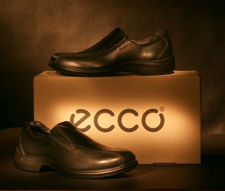 Сайт обуви ессо. Ecco новая коллекция 2023. Ecco since 1963. Ecco Shoes 2022. Ecco 2002.