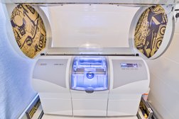 Стоматология Доктор Дент, с рейтингом 4.5 - находится по адресу Омск, Крупской улица, 8/1 