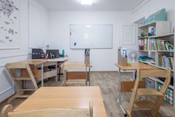 Частная школа Начало пути, с рейтингом 4.6 - находится по адресу Сочи, Виноградная улица, 20а 