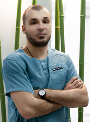 Имплантолог, стоматолог Яков Михайлович Вершинин