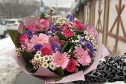 Круглосуточный магазин цветов в Красногорске, с рейтингом 4.7 - находится по адресу Московская область, Красногорск, Павшинский бульвар, 1А 