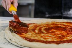 Додо Пицца, с рейтингом 3.6 - находится по адресу Московская область, Щёлково, Институтская улица, 2а 