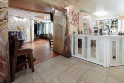 Кафе Царица, с рейтингом 4 - находится по адресу Брянск, улица Брянского Фронта, 2а 