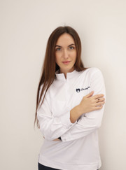 Стоматолог, стоматолог-терапевт Кристина Владимировна Макарова