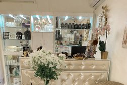 Салон красоты Viardi, с рейтингом 4.3 - находится по адресу Москва, Рублёвское шоссе, 22 к1 