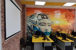 Компьютерная академия Топ, с рейтингом 5 - находится по адресу Москва, Бибиревская улица, 8к1 