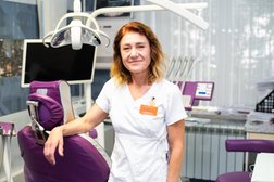 Стоматология Эталон, с рейтингом 4.7 - находится по адресу Челябинск, улица Сони Кривой, 38 