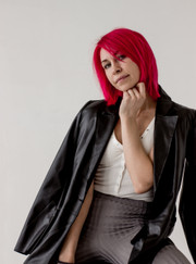 Директор Наталья Серова