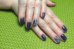 Студия красоты Ажур, с рейтингом 5 - находится по адресу Омск, проспект Мира, 28а 