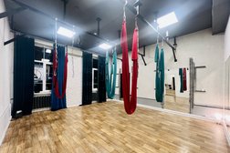 Студия аэройоги J.K.Yoga Room Studio, с рейтингом 5 - находится по адресу Москва, район Аэропорт, 125319, улица Черняховского, 16 