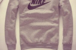 Официальный представитель Nike, Puma, Under Armour, Kelme, Reebok Ассорти спорт, с рейтингом 4.4 - находится по адресу Красноярск, проспект им. газеты Красноярский Рабочий, 120 