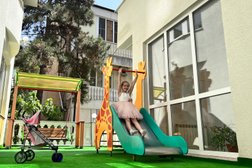 Частный детский сад Атмосфера, с рейтингом 4.5 - находится по адресу Сочи, Кубанская, 12/3 