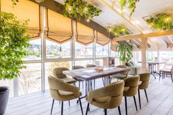 Кафе Мансарда, с рейтингом 4.5 - находится по адресу Сочи, улица Конституции СССР, 44/3 