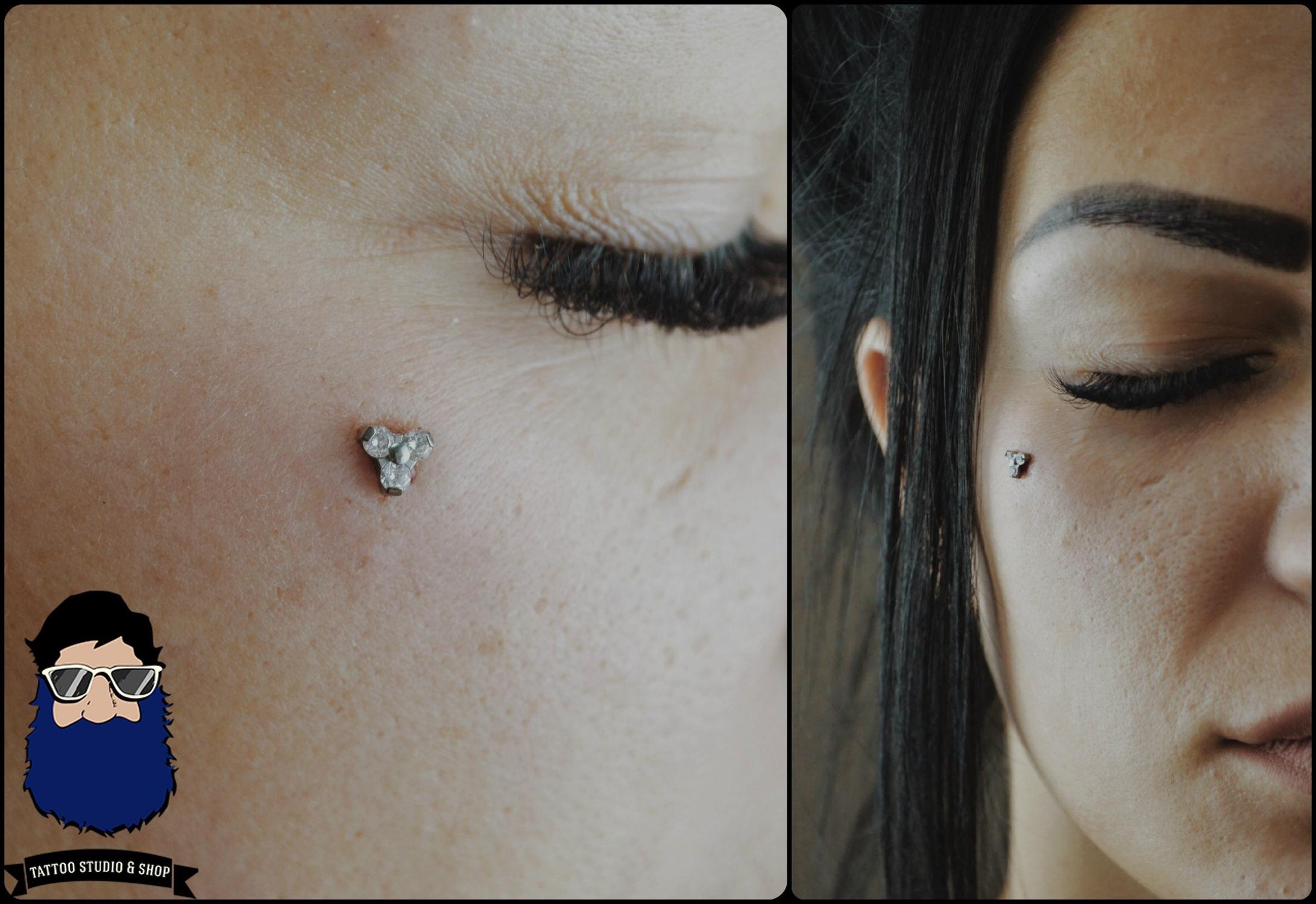 Отзывы о Салоне тату и пирсинга Синяя Борода на улице