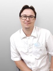 Имплантолог, стоматолог Евгений Сергеевич Ямнов